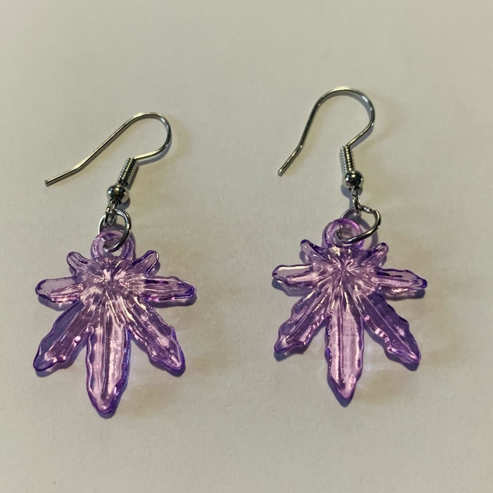 Weed leaf earrings - Picture 5 of 10